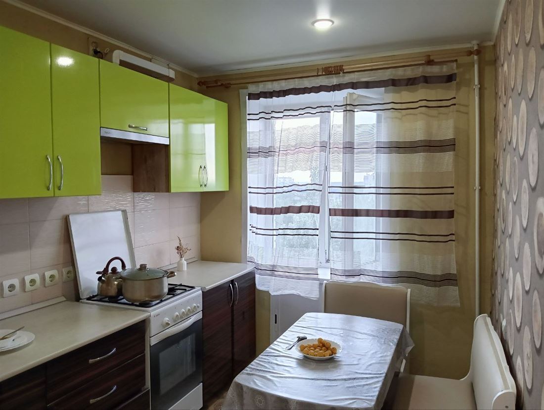 Купить 3-комнатную квартиру